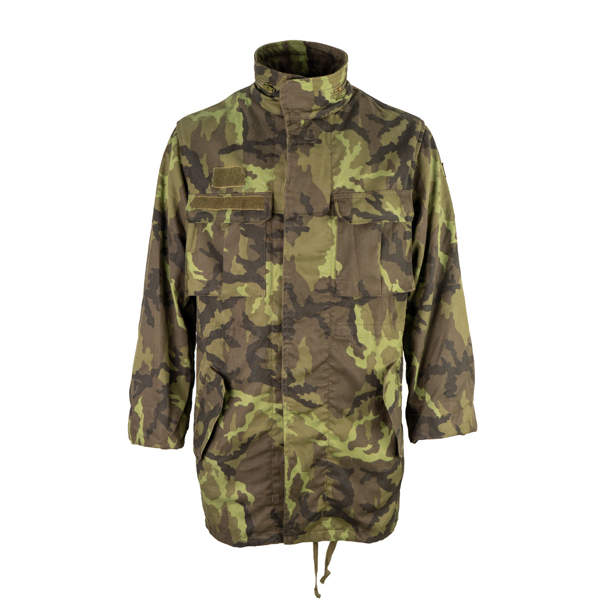 Original Czech Army M95 field jacket in woodland camo with front pockets, shown on a mannequin.