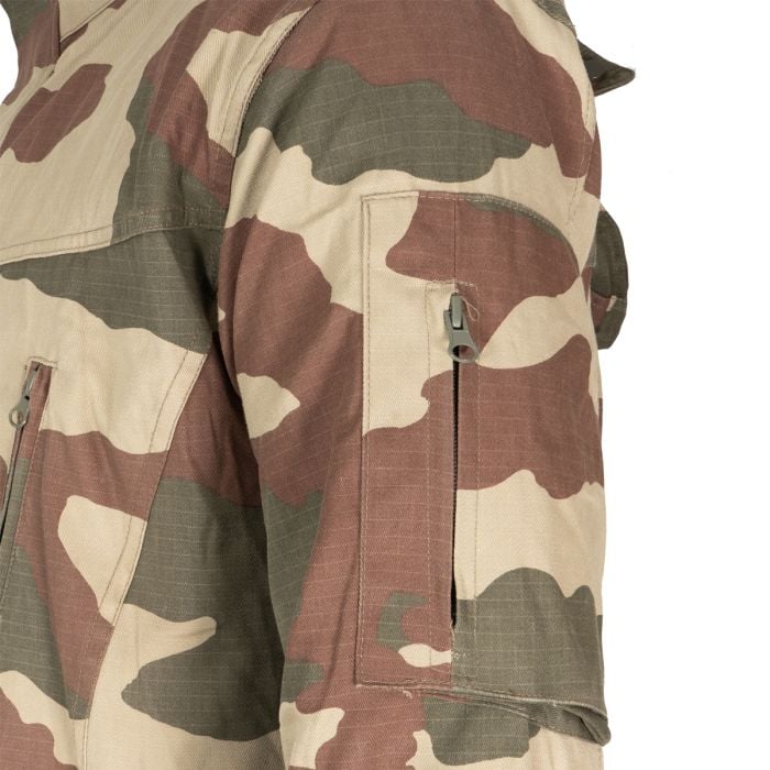 Close-up of zipped sleeve pocket on Turkish Army Spec Ops Parka