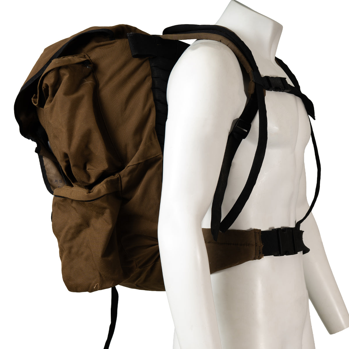 Side profile of the South African military Pattern 83 rucksack showing S-shaped padded shoulder straps and the integrated padded kidney belt.