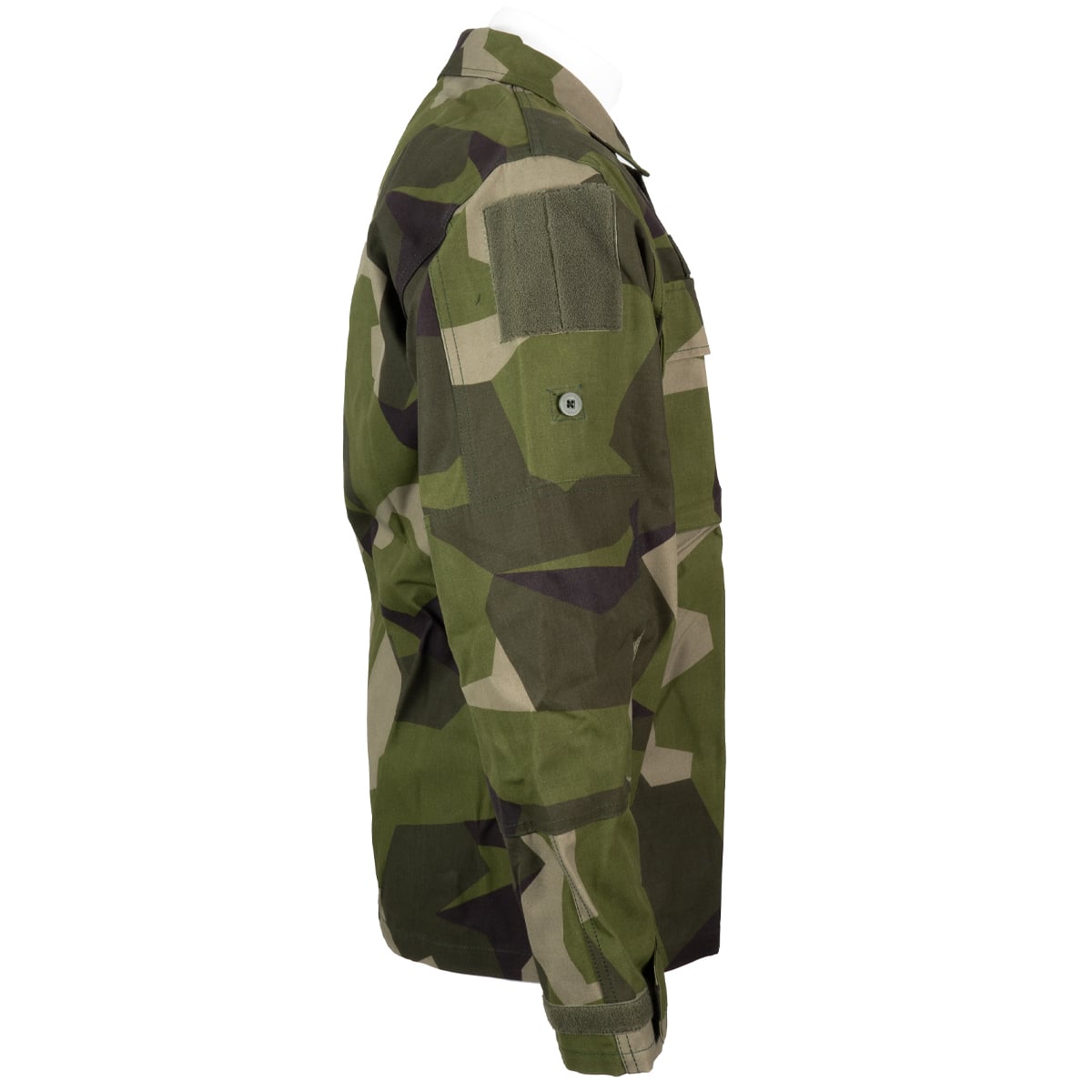 Side profile of the Swedish M90 field shirt featuring durable cotton fabric, shoulder patch area, and sleeve button detail.