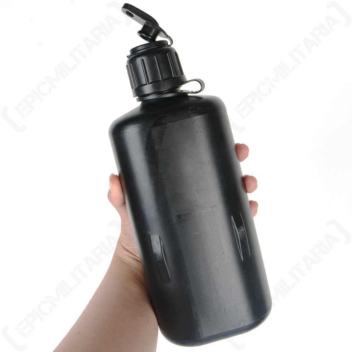 Hand holding the 0.8L matte black Swiss M84 plastic canteen with its textured screw-on cap and integrated flip-up drinking spout.