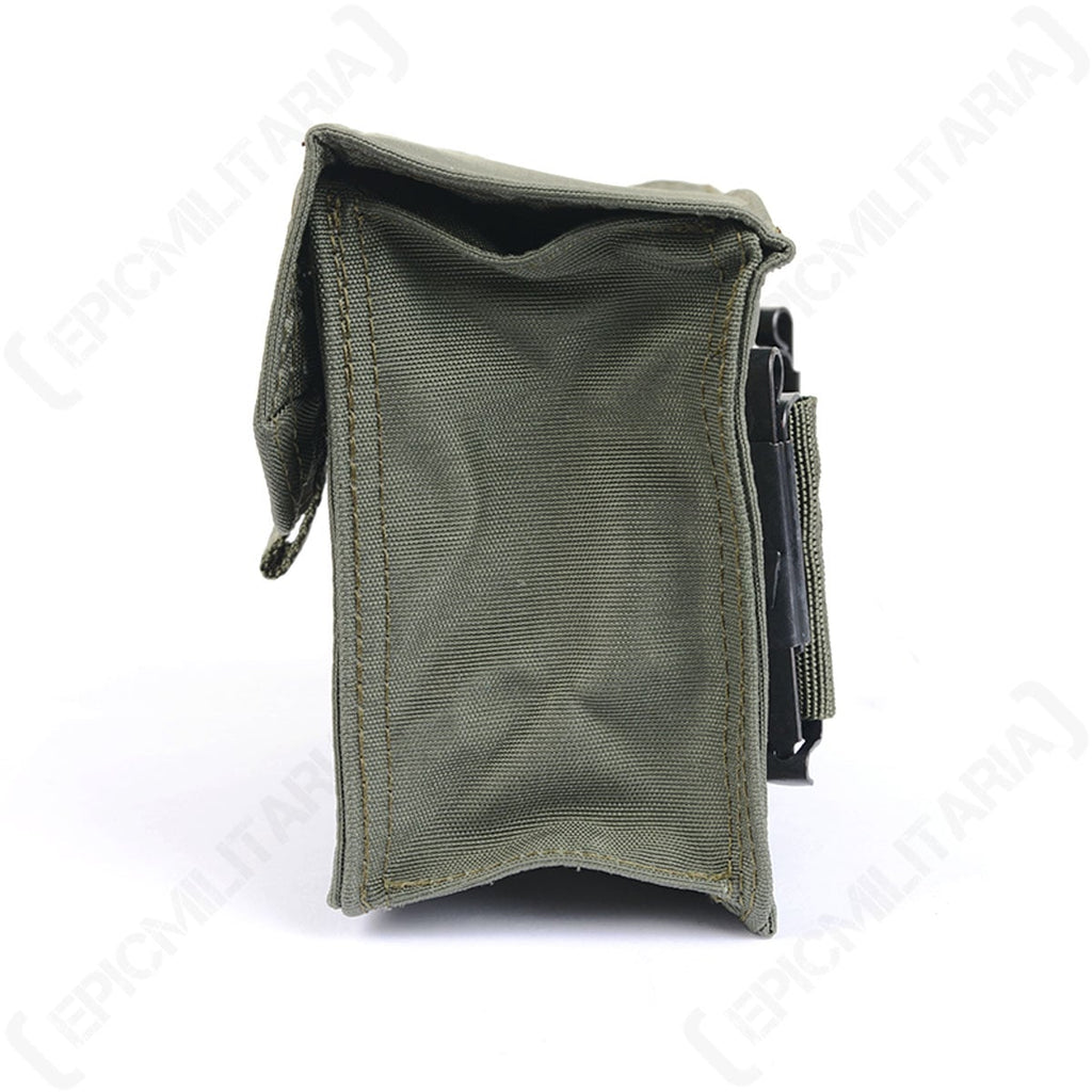 Side profile of the Italian Army surplus pouch, highlighting the black metal ALICE clips on the rear for belt attachment.