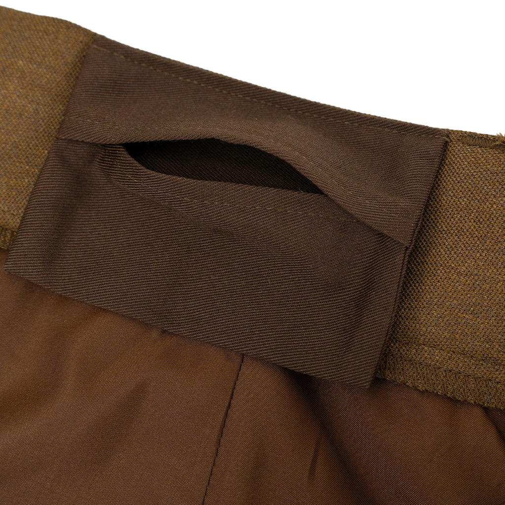 Interior view of the British Army Barrack Dress Skirt showing the integrated, discreet internal slip pocket in the waistband.