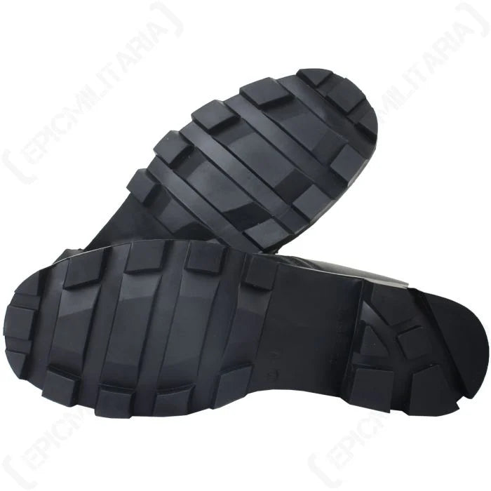 Bottom sole view of US Panama jungle boots displaying angled mud-clearing tread pattern
