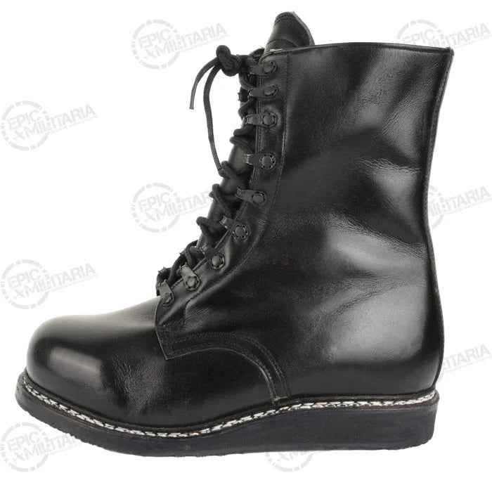 Outer side profile of German army pilot boot showing high ankle support and speed lace eyelets