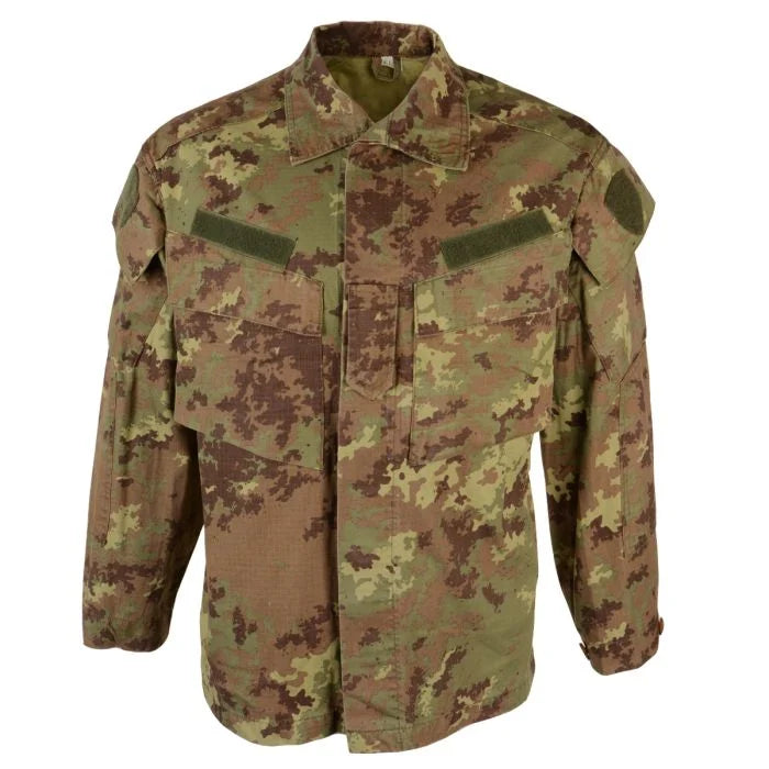 Original Italian Army Vegetato camouflage field shirt front view