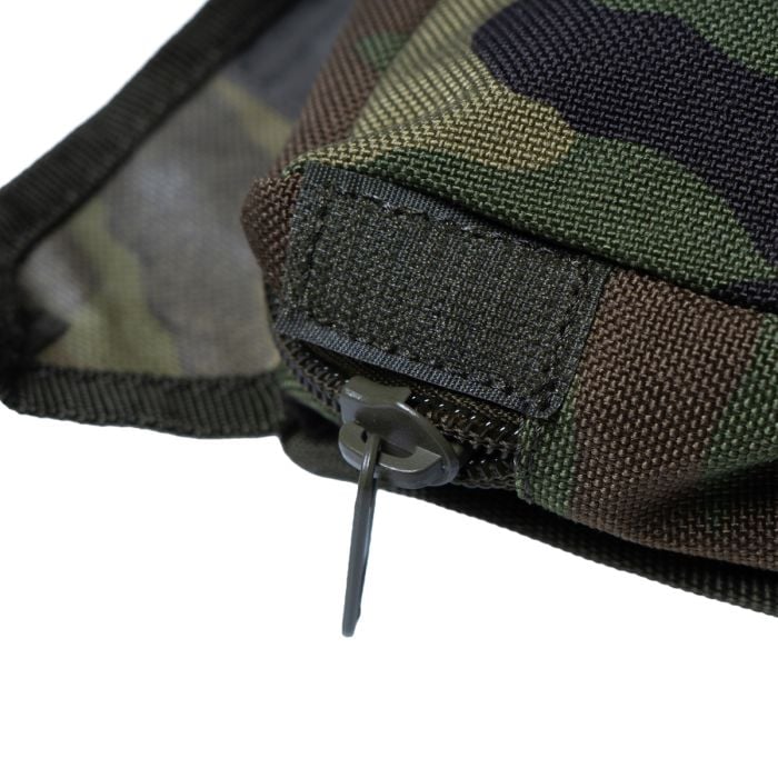 Close-up of the robust zipper assembly, metal pull tab, and hook-and-loop security closure on the Dutch DPM pouch