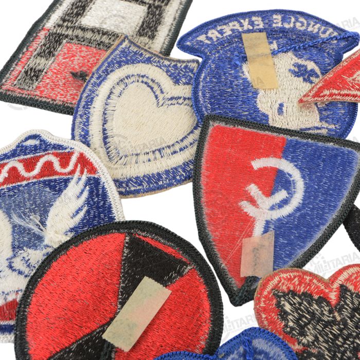 Original post WW2 US Army shoulder sleeve insignia patch collection back detail