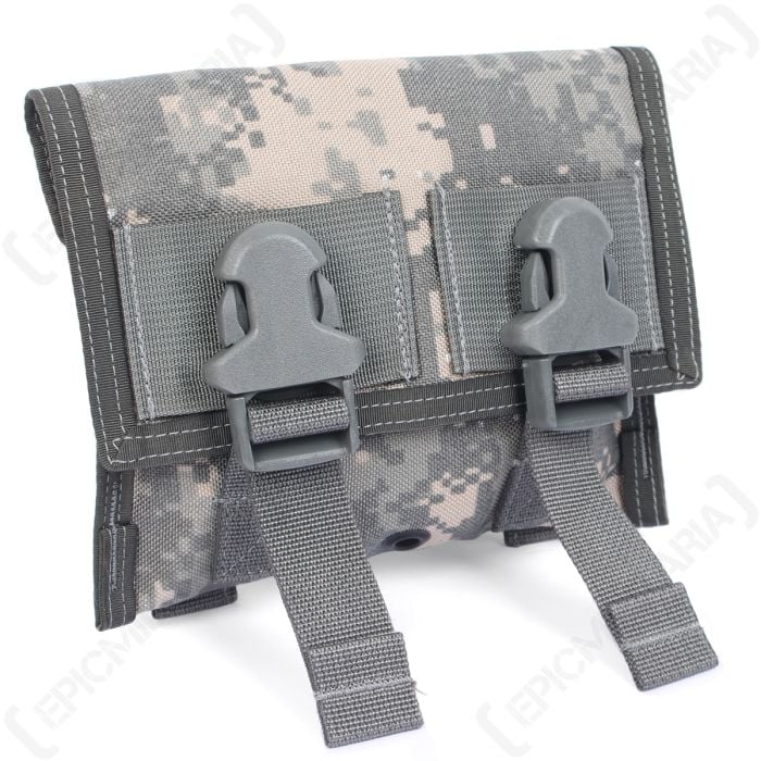 Front view of closed US DF LCS AT-Digital camo triple ammo pouch with quick release buckles