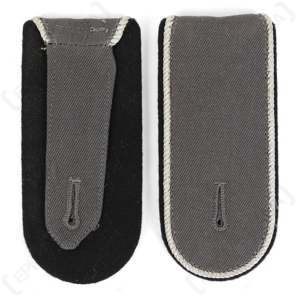 Black branch color German Bundeswehr officer shoulder boards, displaying the quality wool finish and functional design for tunic mounting.