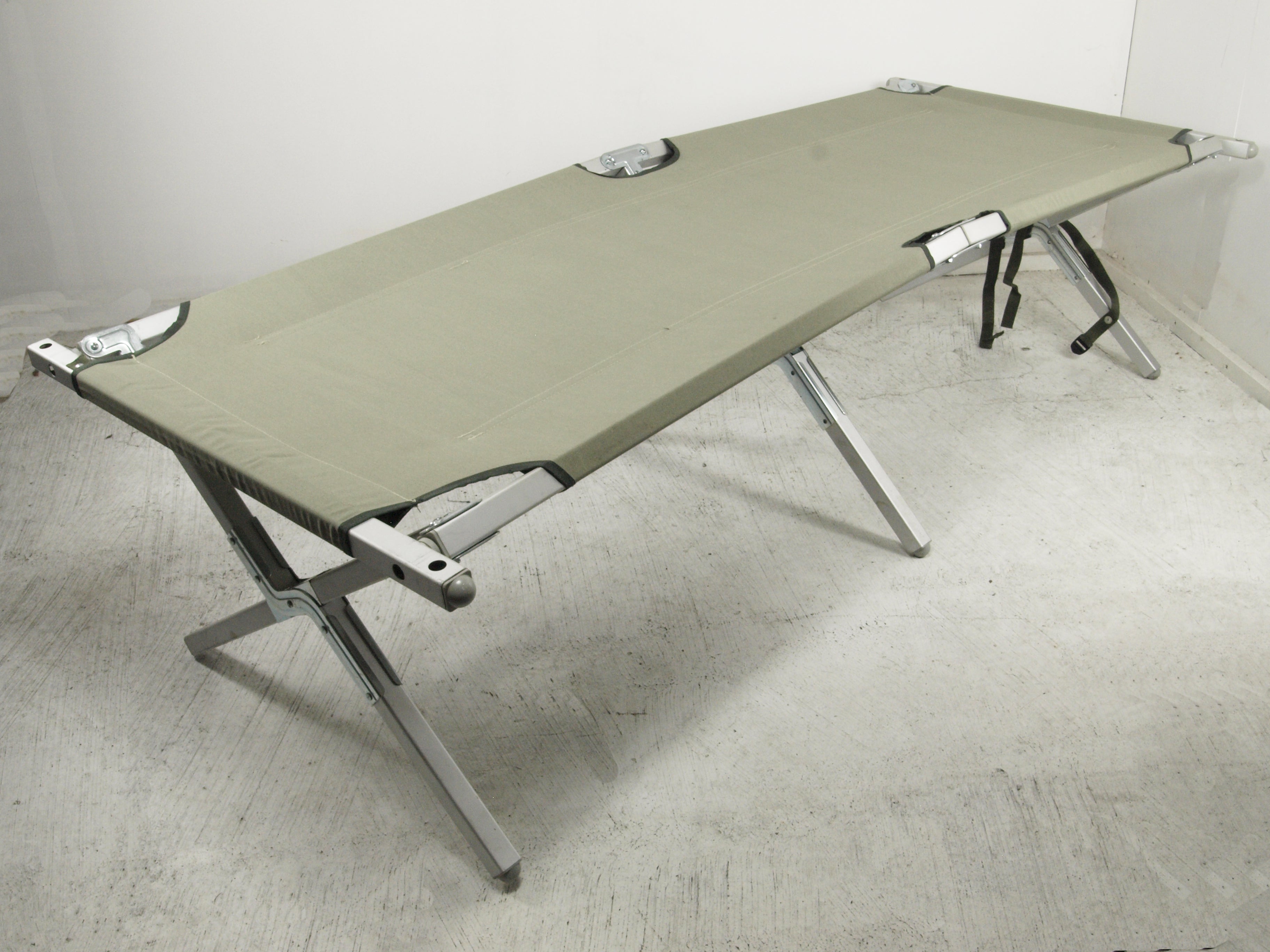 US / British army cot beds - genuine military surplus camp bed