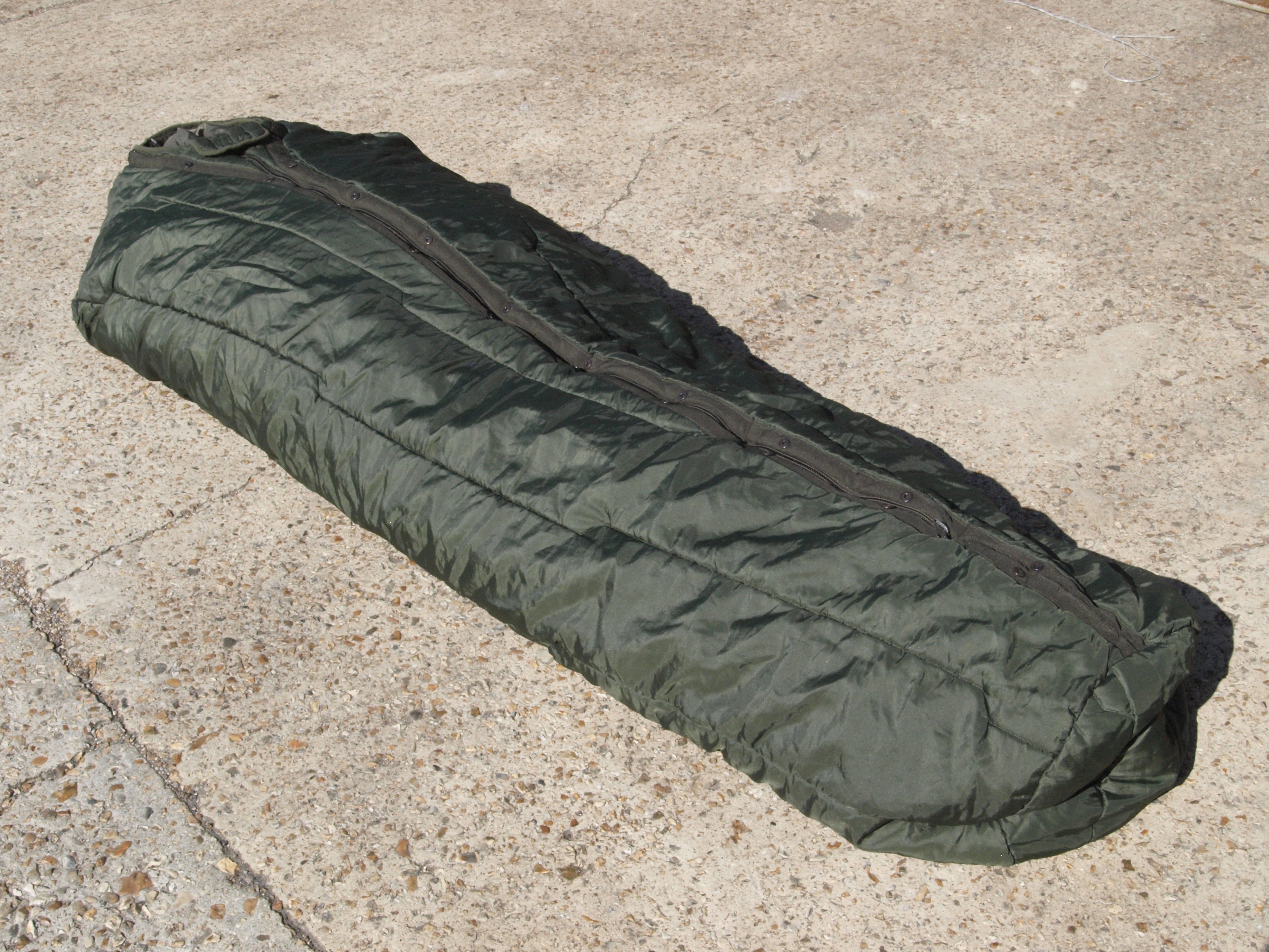Dutch M90 Cold Weather Military Sleeping Bag - Grade 1
