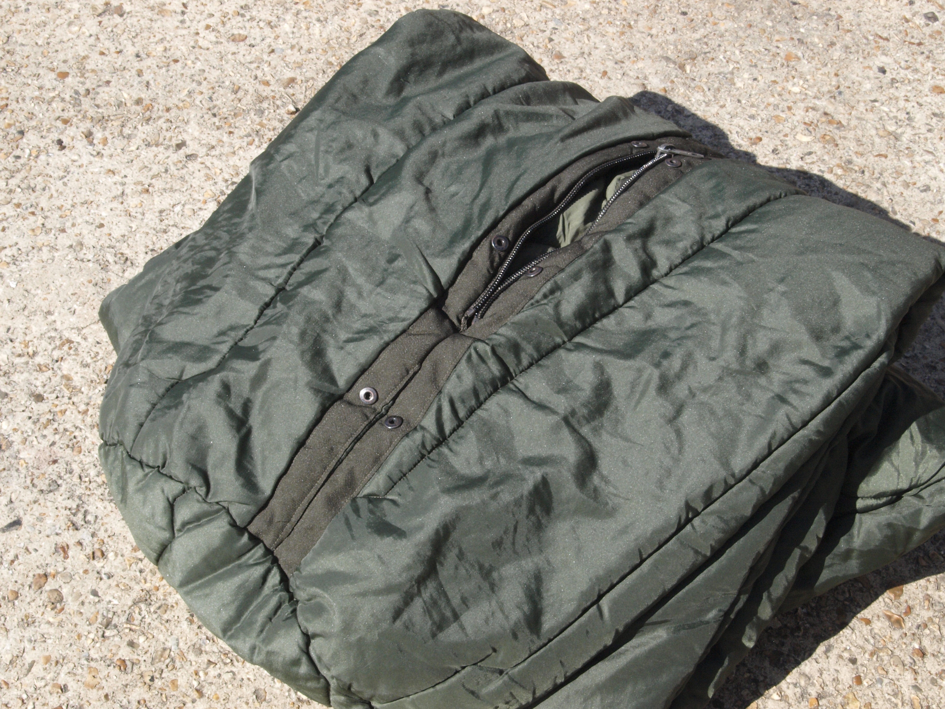 Dutch M90 Cold Weather Military Sleeping Bag - Grade 1